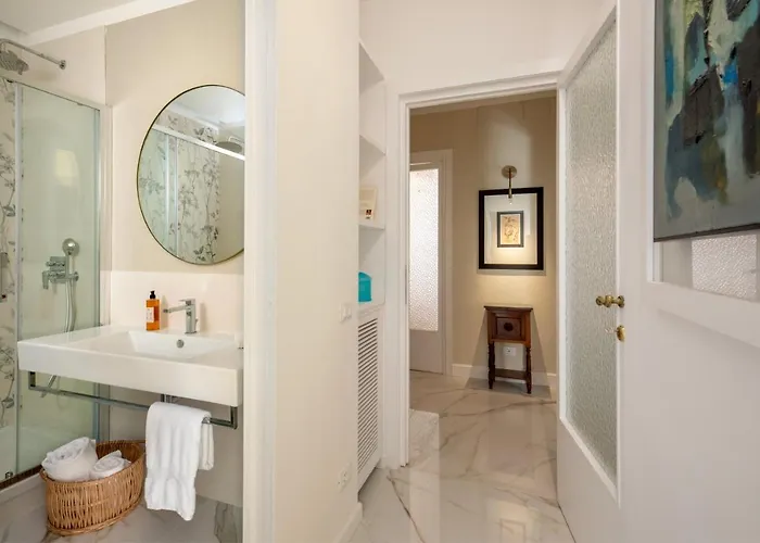 Appartement Casavignoni Elegant 3br Near To Spanish Step Rome
